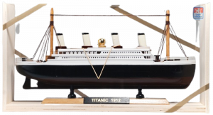 Parník Titanic 40% 200ml